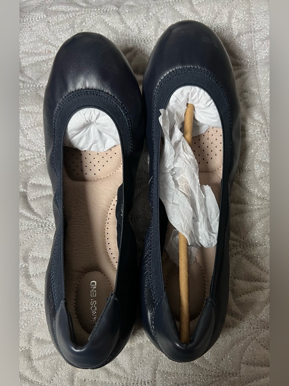 Lands’ End Comfort Elastic Slip On Radiant Blue Leather Ballet Flats Sz 9.5 NWT